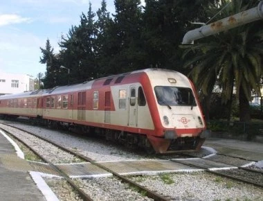 Εκτροχιασμός τρένου με 285 επιβάτες στη γραμμή Αθήνα – Θεσσαλονίκη - Προσέκρουσε σε βράχια